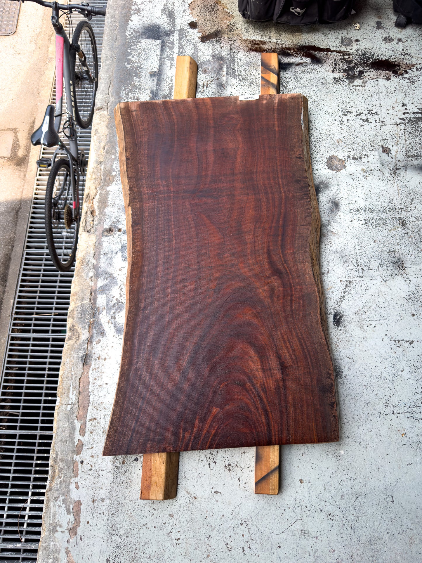 Material - Mahogany Wood Slab M0396